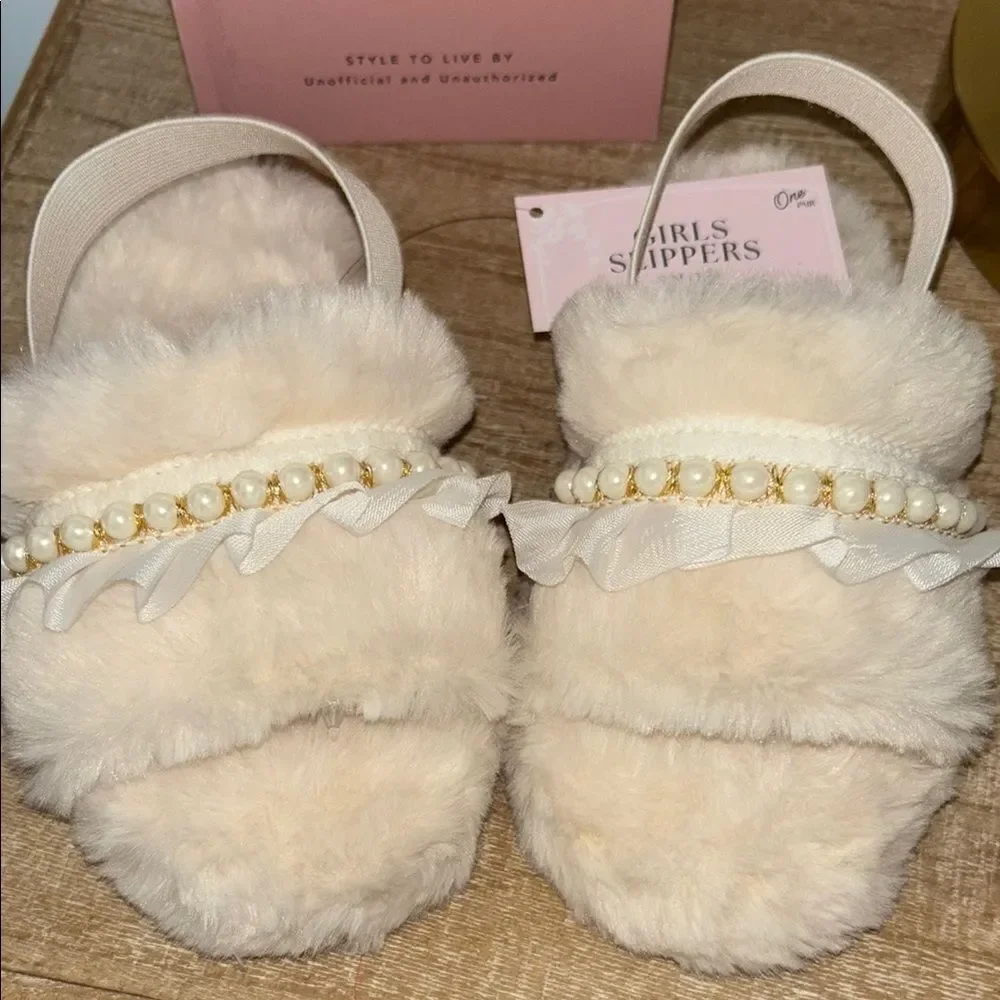 Girls Cream Plush Slippers with Gold and Pearl Detail